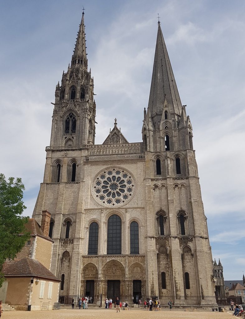 La Cathédrale de Chartres et la Géobiologie